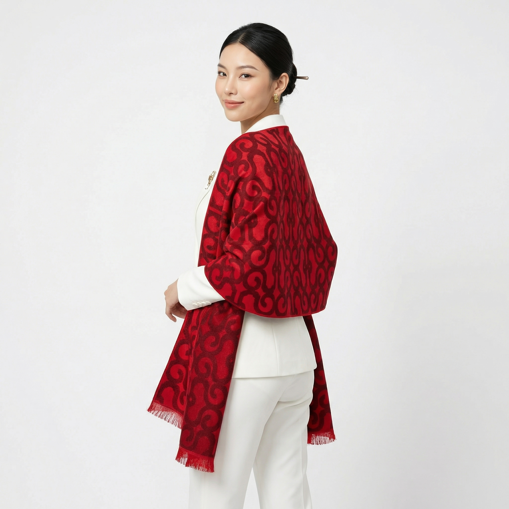 Shu Brocade Scarf – 100% Mulberry Silk | Hand-Cut, Soft &amp; Versatile 180cm*30cm