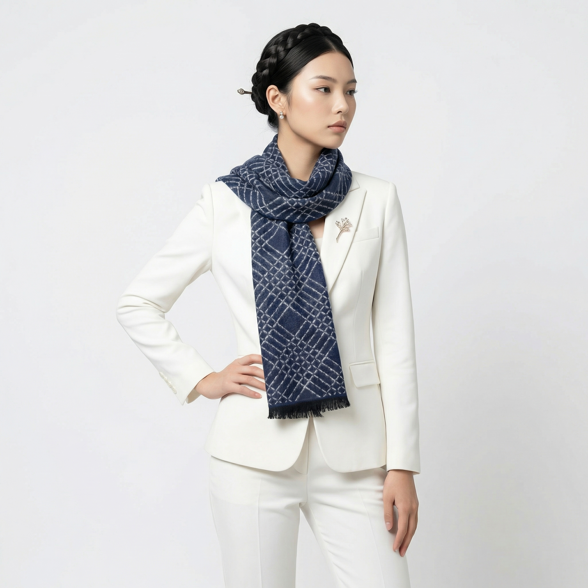Shu Brocade Scarf – 100% Mulberry Silk | Hand-Cut, Soft &amp; Versatile 180cm*30cm